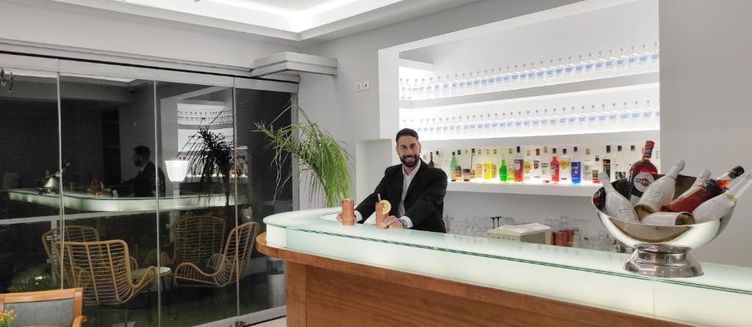 Фото отеля Hotel Parthenon City