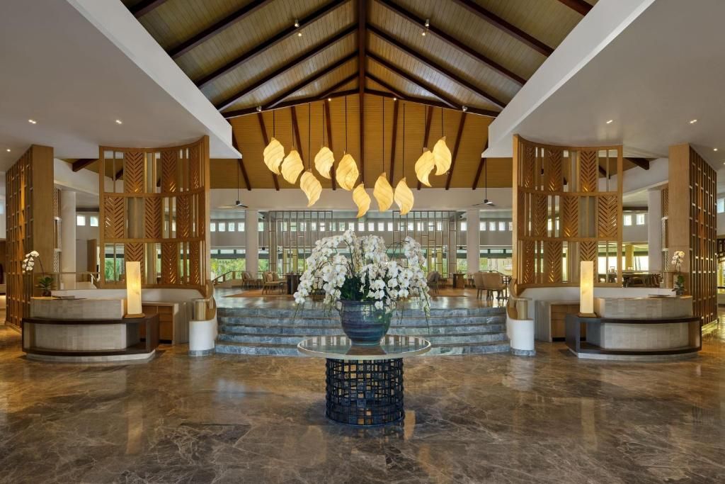Phuket Marriott Resort & Spa Merlin Beach фото 138