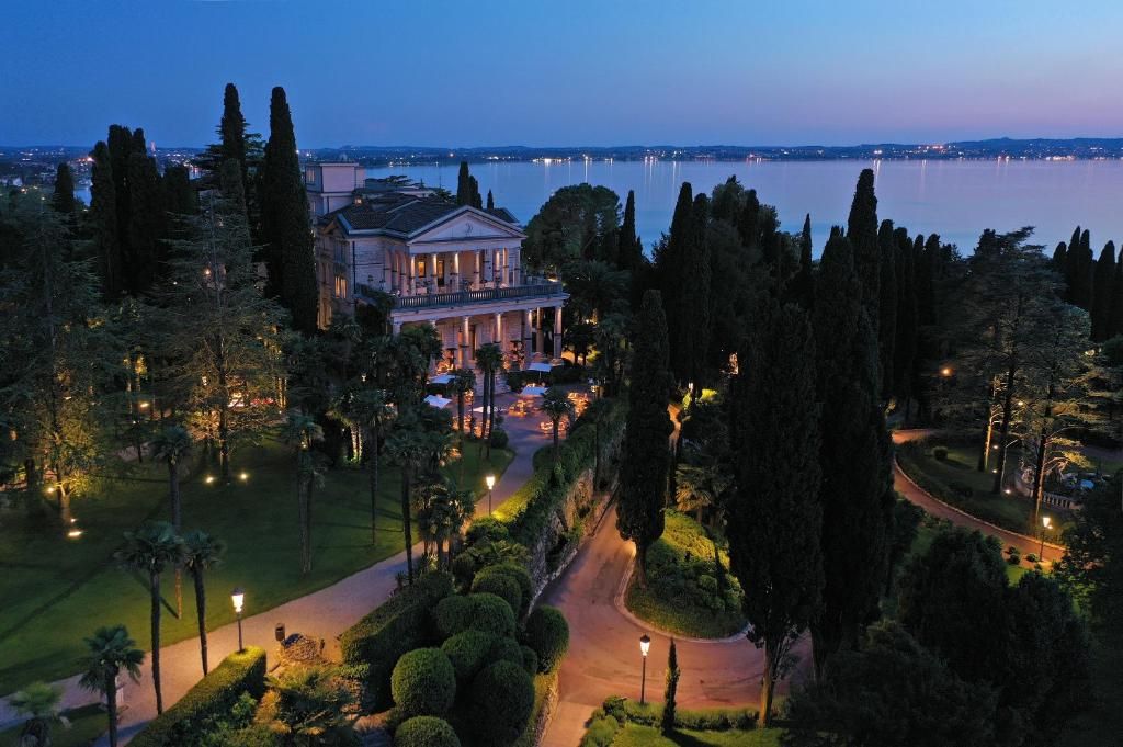 Villa Cortine Palace Hotel фото 17