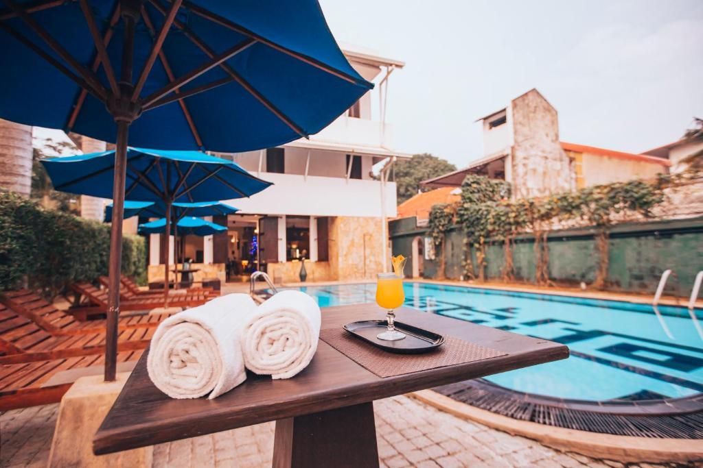 St. Lachlan Hotel & Suites фото 51