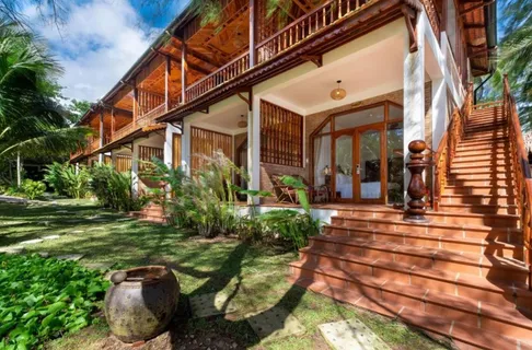 Coco Palm Beach Resort & Spa