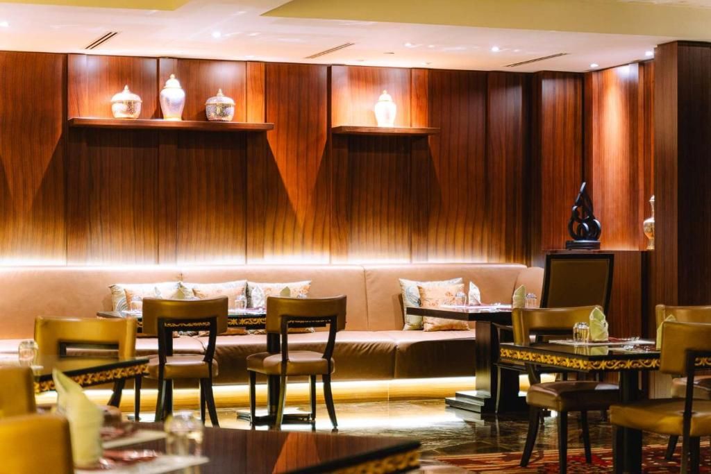 Dusit Thani Abu Dhabi фото 44
