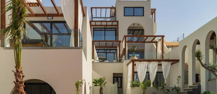 Фото отеля Vaya Suites by Omilos Hotels