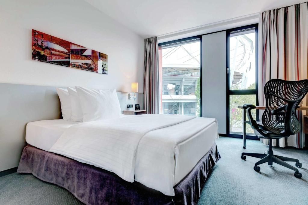 Hilton Garden Inn Stuttgart Neckarpark фото 20