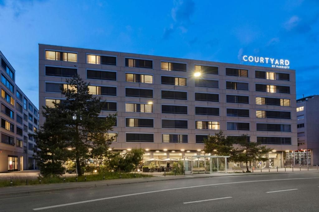 Courtyard by Marriott Zurich North фото 56