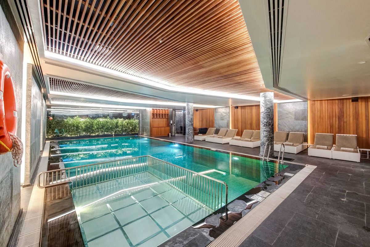 DoubleTree by Hilton Istanbul - Piyalepasa фото 6