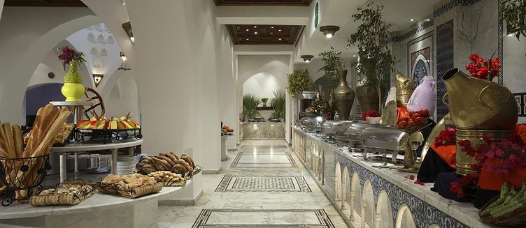 Фото отеля Royal Holiday Beach Resort & Casino