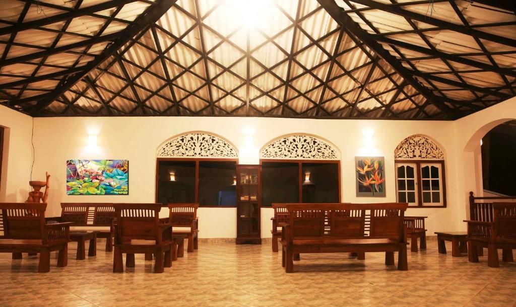 Thejan Beach Cabanas фото 85