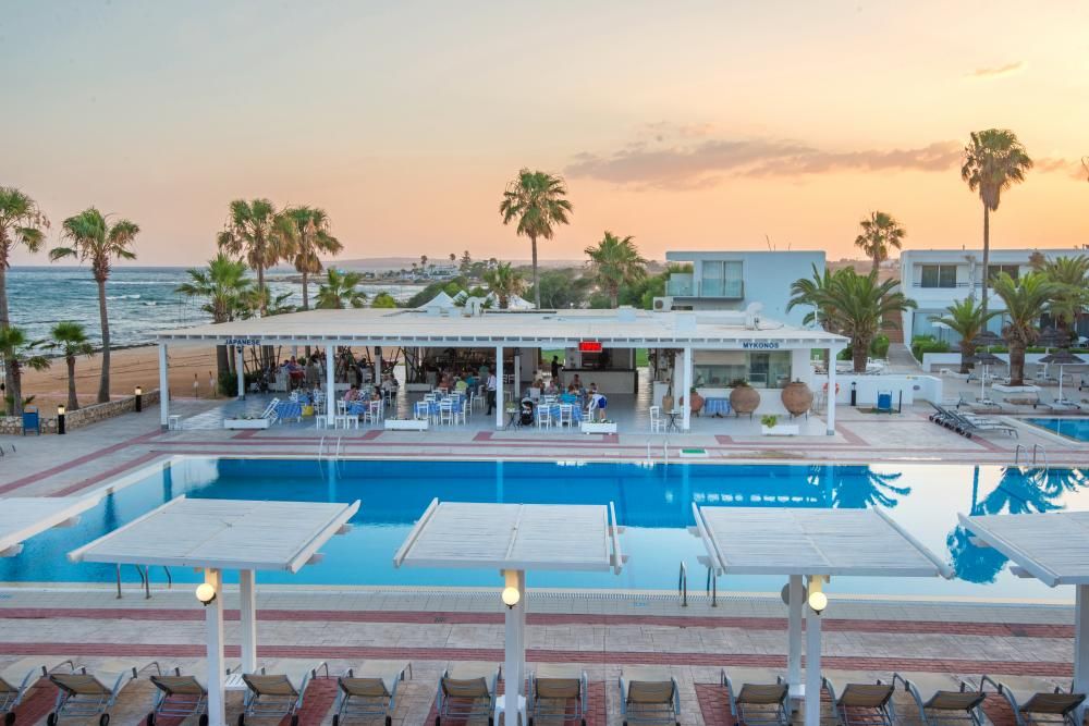 Dome Beach Hotel & Resort фото 42