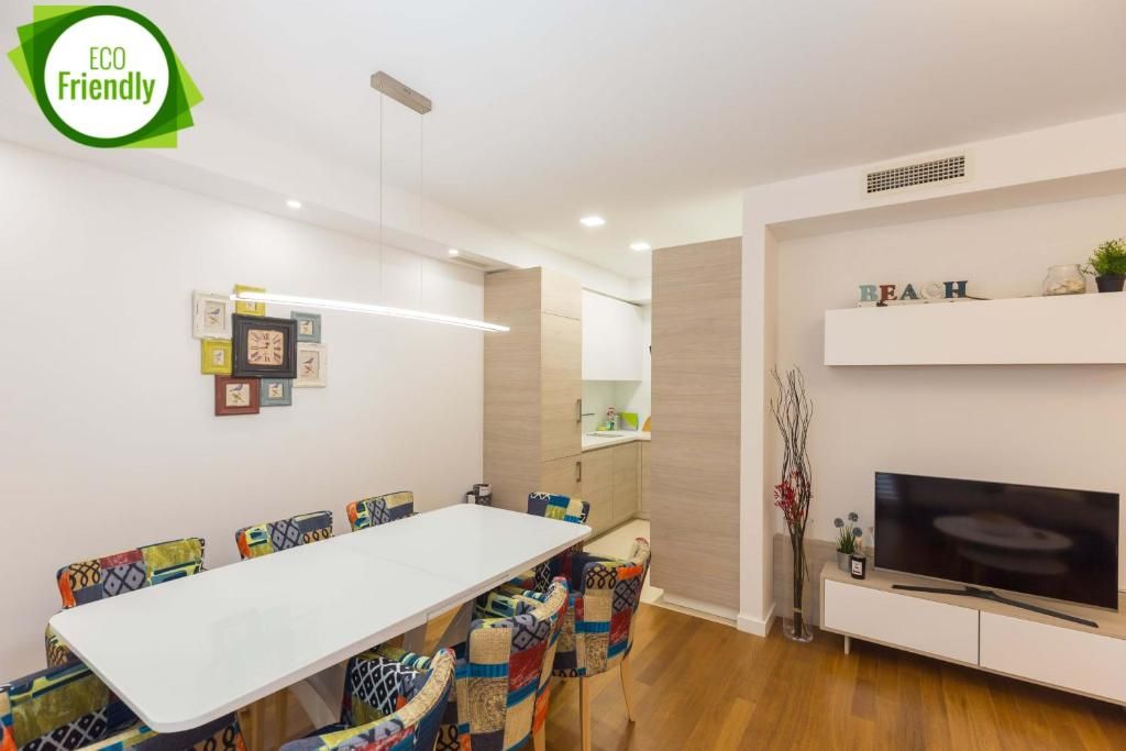 Antonio's Luxury Suites фото 3