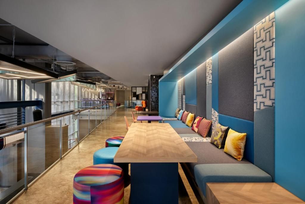 Aloft Bangkok - Sukhumvit 11 фото 44