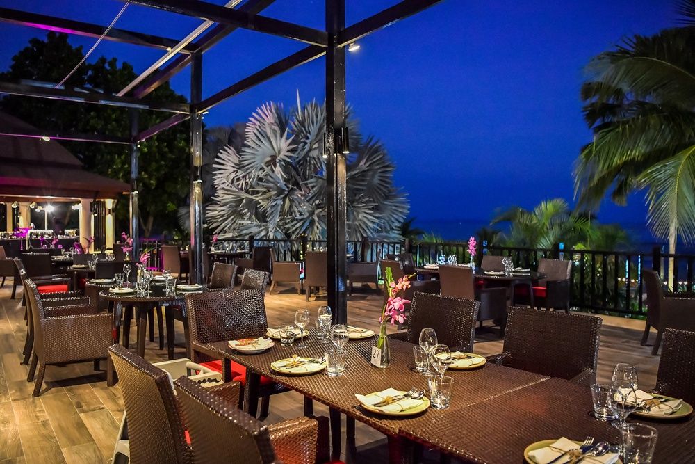 Pullman Phuket Panwa Beach Resort фото 26