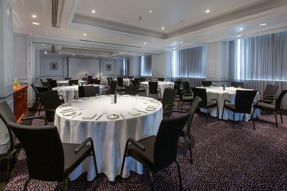 Radisson Blu Hotel Muscat фото 43