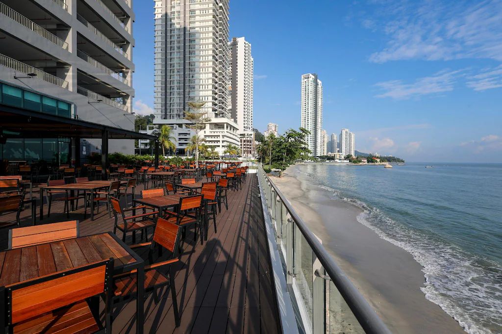 Hompton by the Beach Penang фото 7