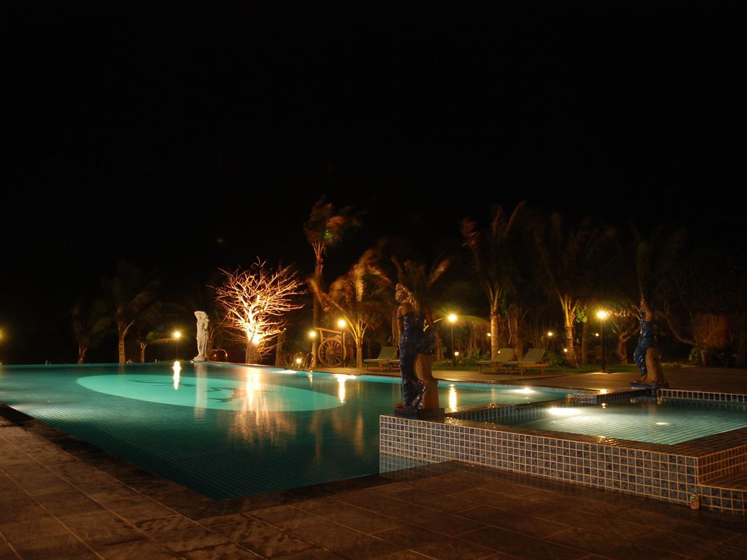 Sandhills Beach Resort & Spa фото 26