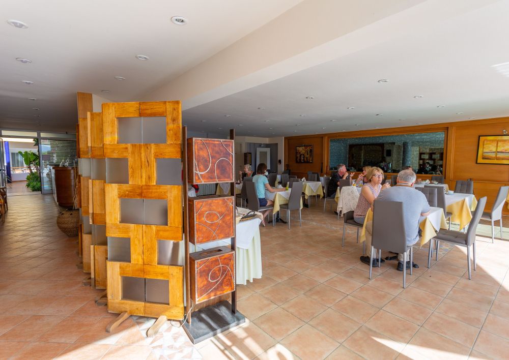 Faedra Beach Hotel фото 3