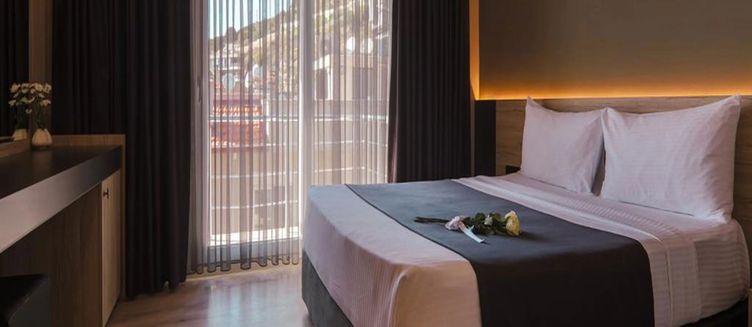 Фото отеля Grand Faik Hotel Çeşme