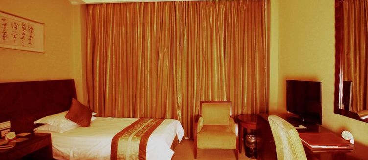 Фото отеля Yanan Hotel Shanghai