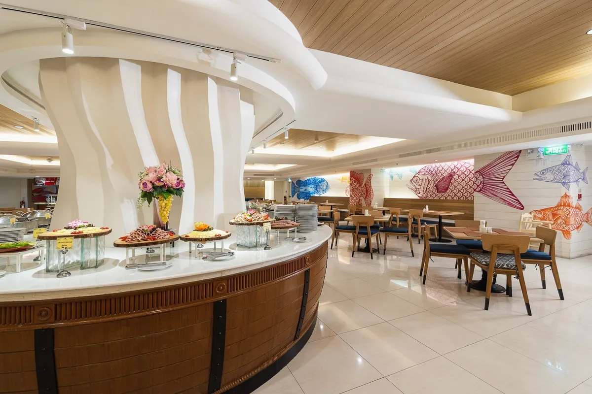 Jomtien Palm Beach Hotel & Resort фото 12