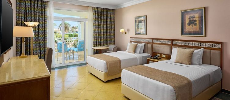 Фото отеля Palm Royale Soma Bay