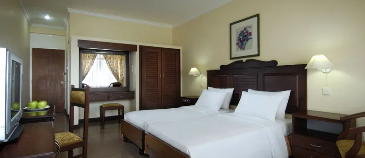 Фото отеля Berjaya Hotel Colombo