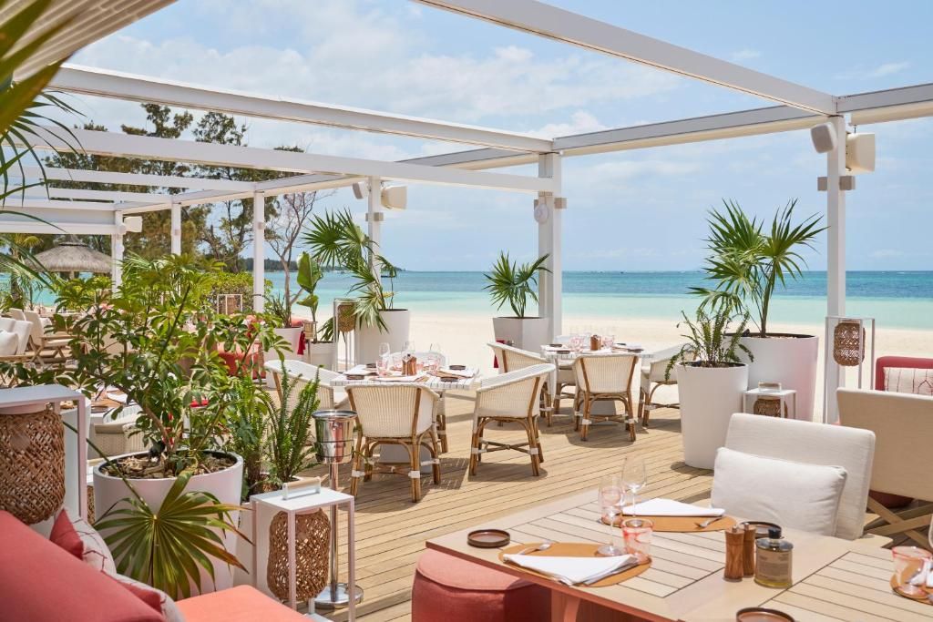 LUX* Belle Mare Resort & Villas фото 43