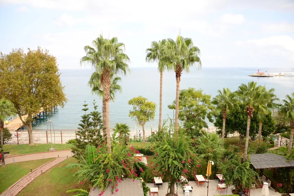 Fame Beach Hotel фото 49