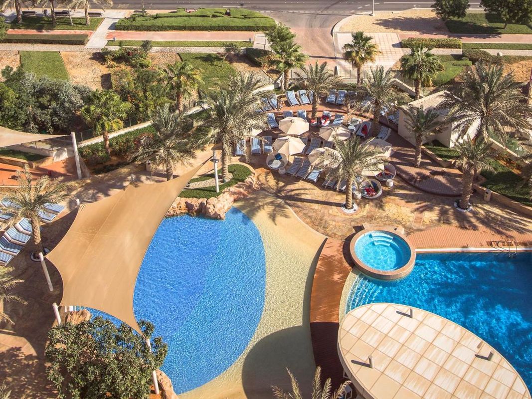 Yas Plaza Marina by IHG фото 2