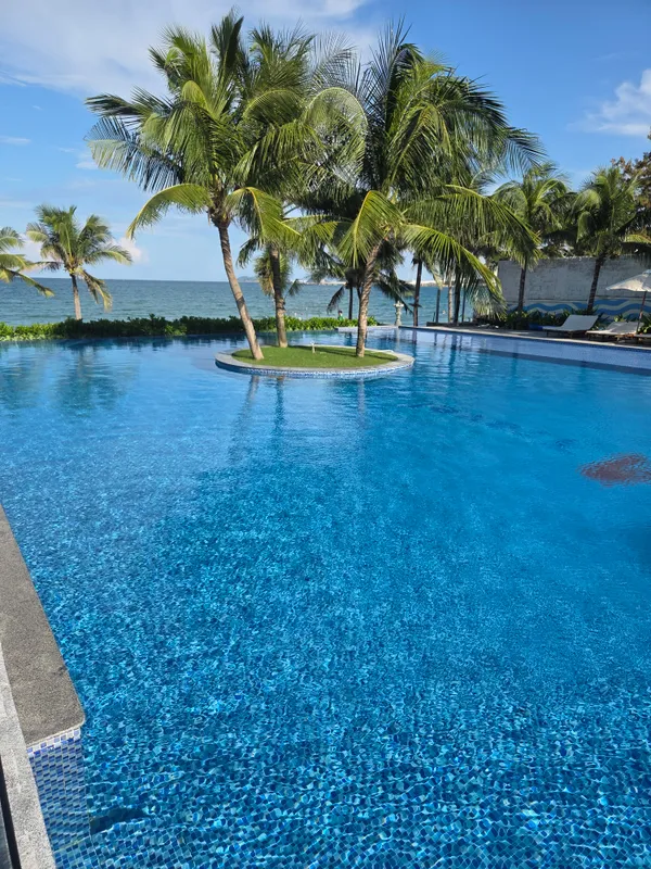 GM Doc Let Beach Resort & Spa фото 12
