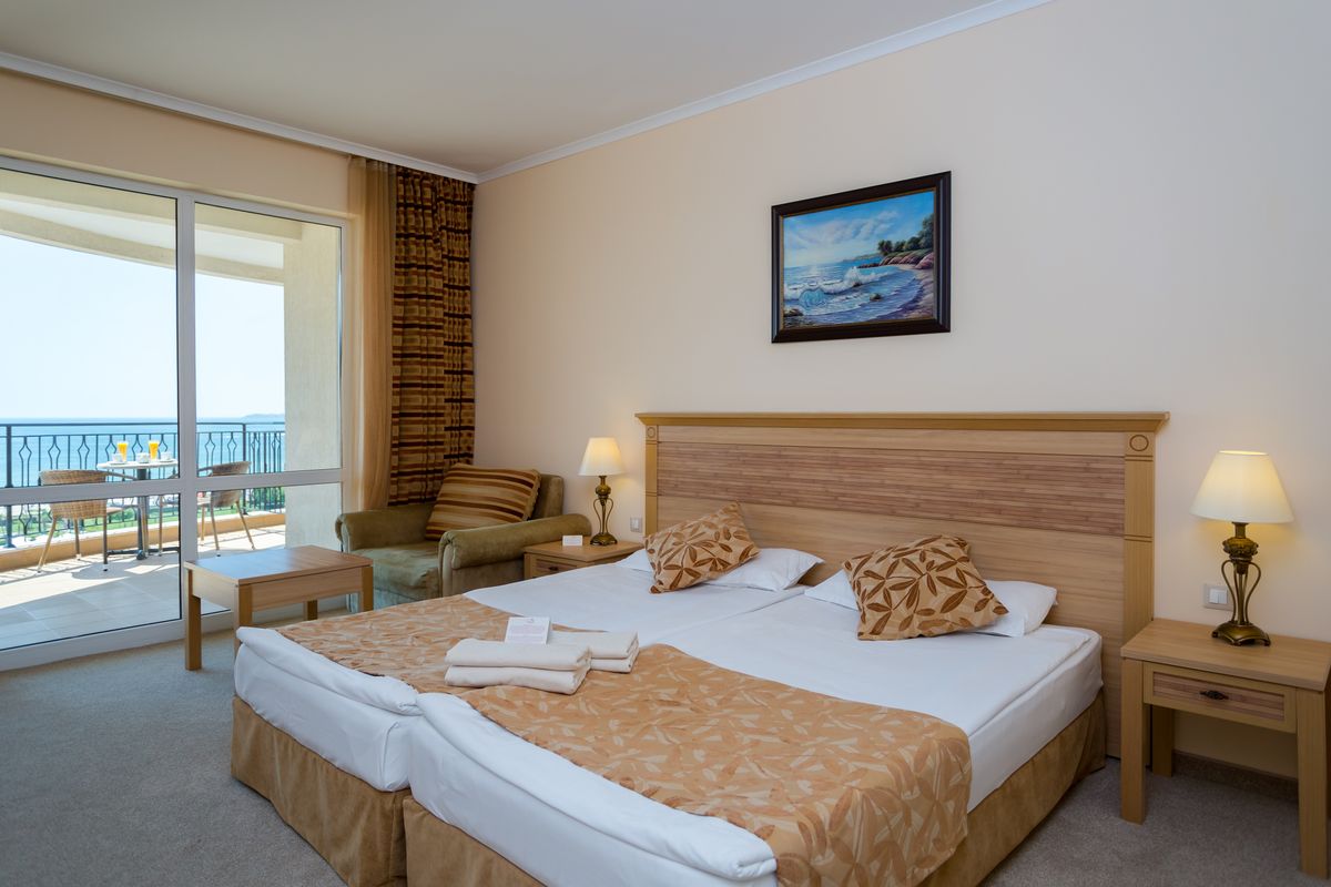 DIT Majestic Beach Resort фото 51