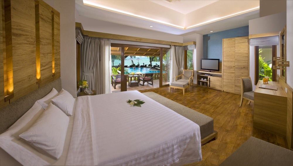 Thai House Beach Resort фото 37