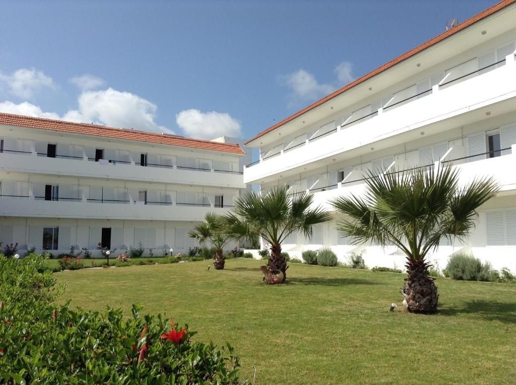 Pylea Beach Hotel фото 13