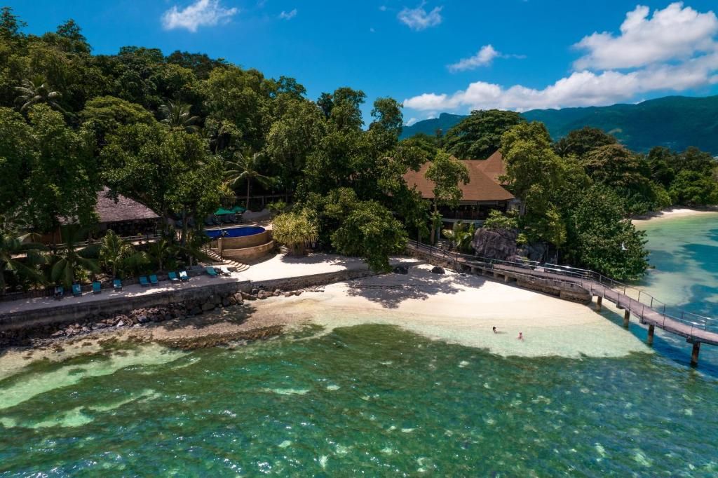 Cerf Island Resort фото 47
