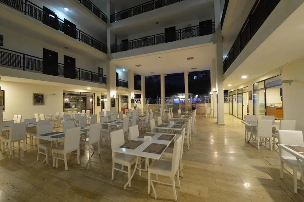 Kaftan's City Hotel By RRH&R фото 13