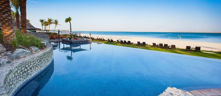 Фото отеля Курортный отель JA The Resort - JA Lake View