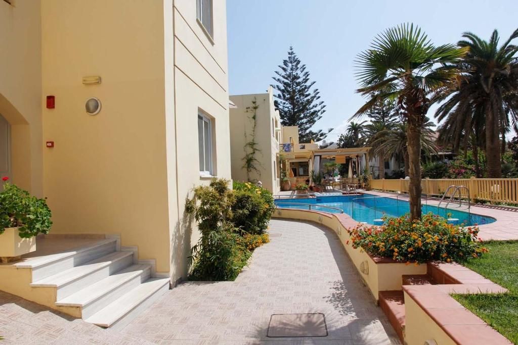 Lambrinos Suites фото 12