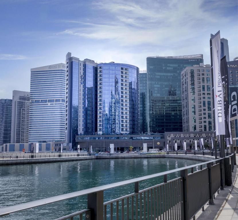 Radisson Blu Hotel Dubai Waterfront фото 40