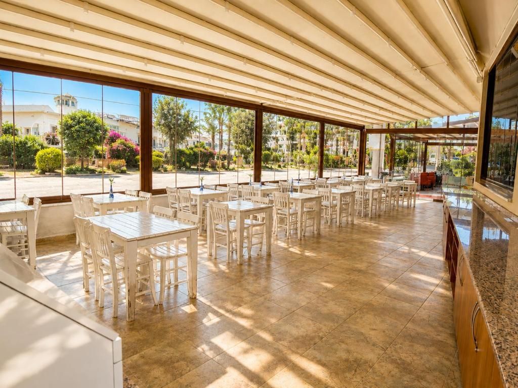 Mood Beach Hotel фото 3
