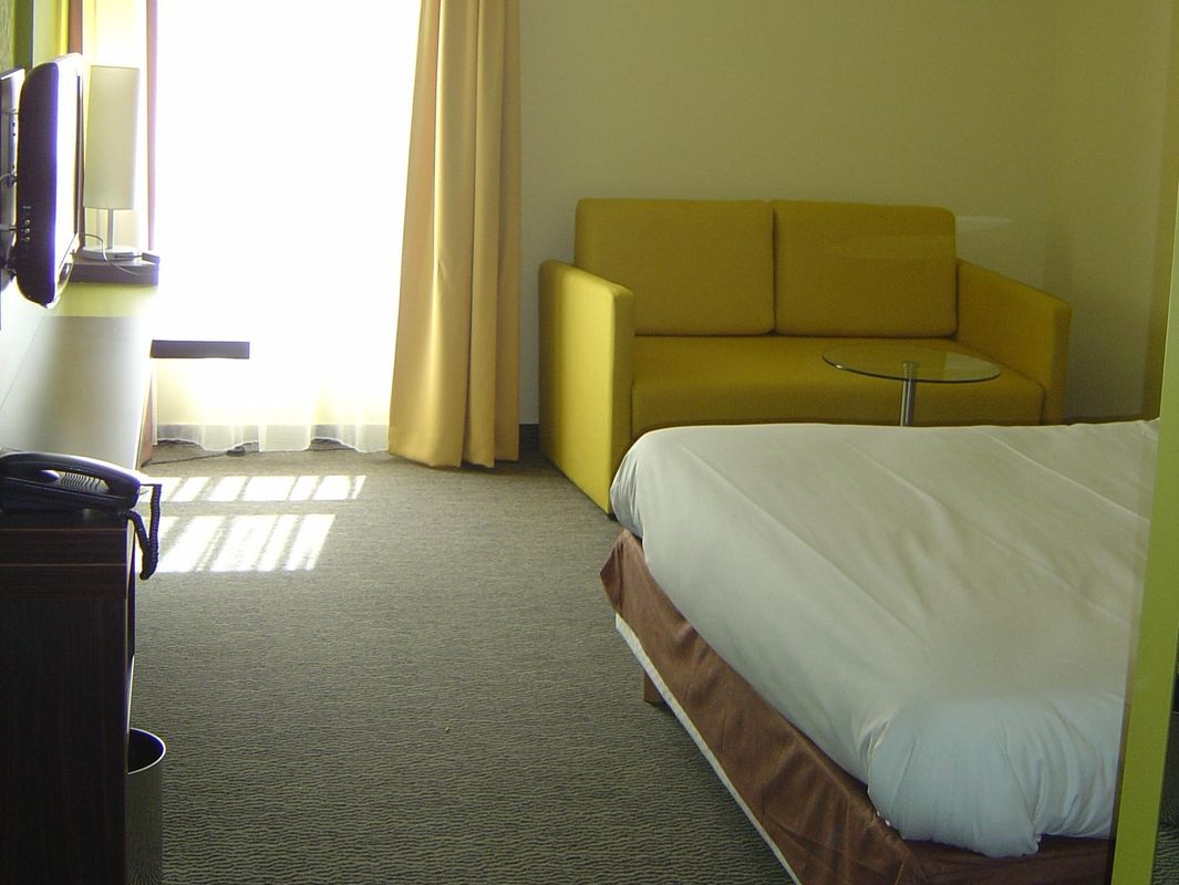 Ibis Styles Nice Vieux Port Hotel фото 12