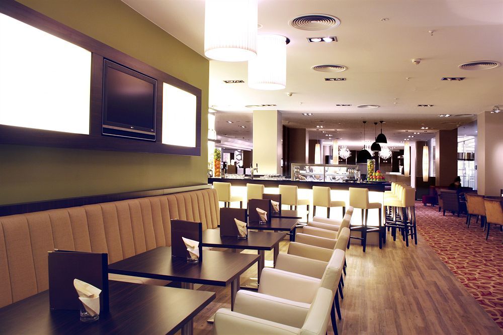 Crowne Plaza Berlin City Centre, an IHG Hotel фото 42