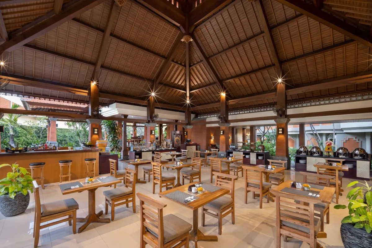 Adi Dharma Hotel Kuta фото 10