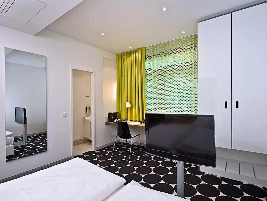Tryp by Wyndham Frankfurt фото 4