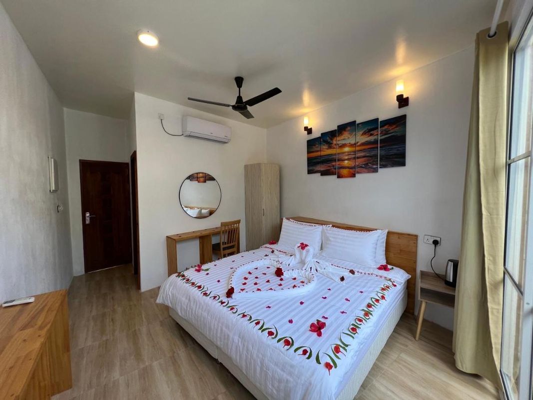 Finolhu Inn Dhigurah фото 4
