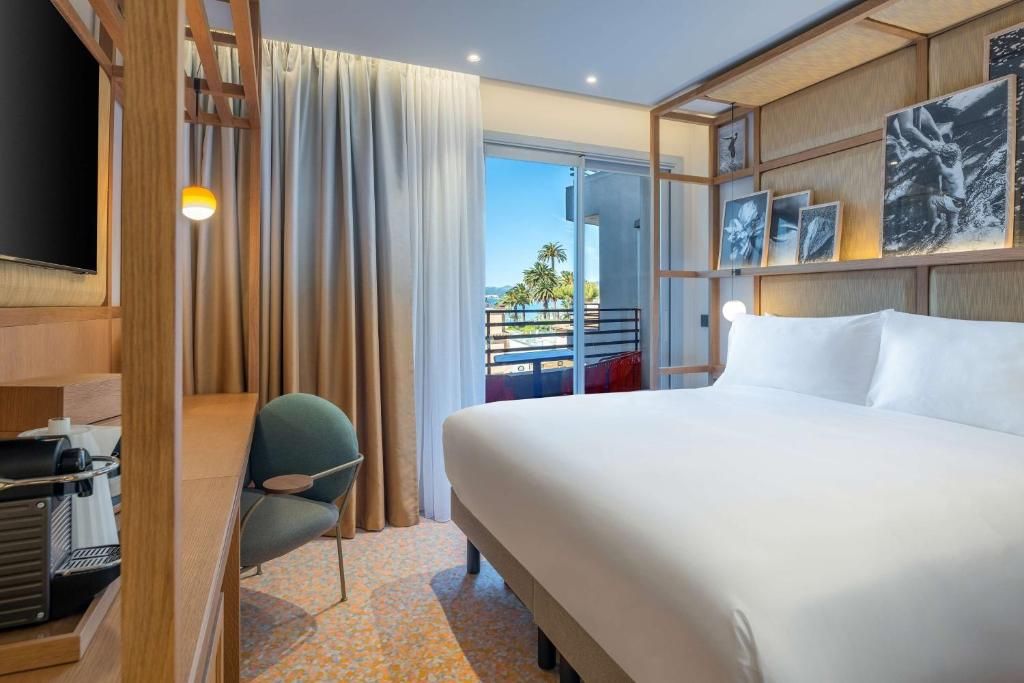 Radisson Blu 1835 Hotel & Thalasso, Cannes фото 26