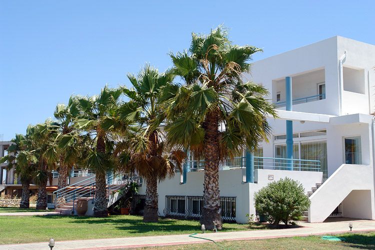 Irina Beach Hotel & Apartments фото 14