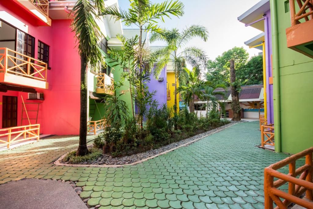 Club Ten Beach Resort фото 49