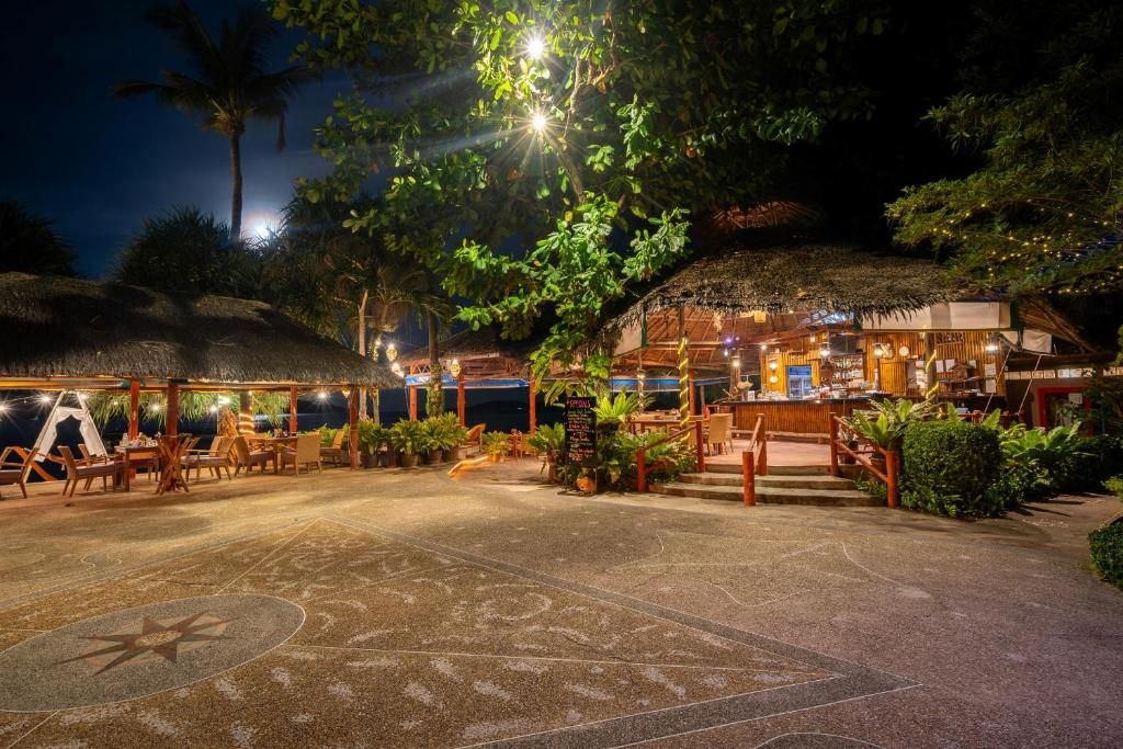 Friendship Beach Resort фото 108