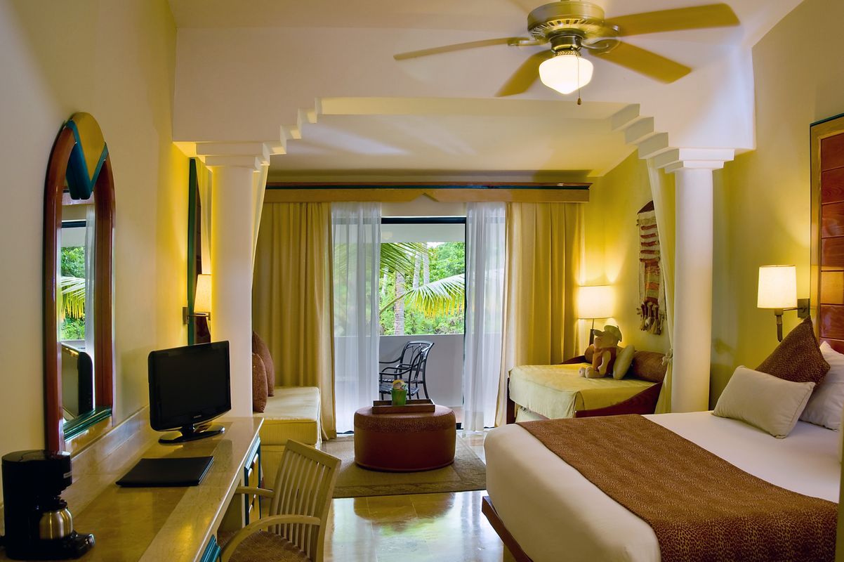 Melia Caribe Beach Resort фото 44
