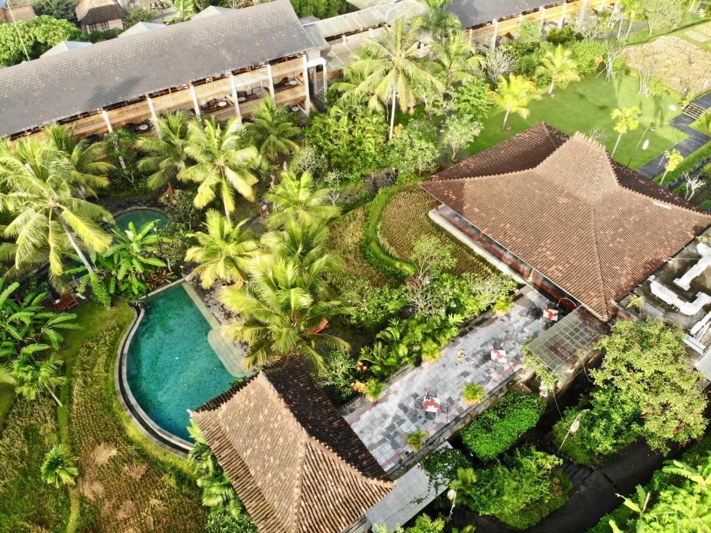Alaya Resort Ubud фото 0