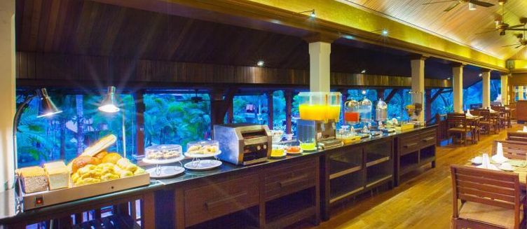 Фото отеля Khaolak Bay Front Resort